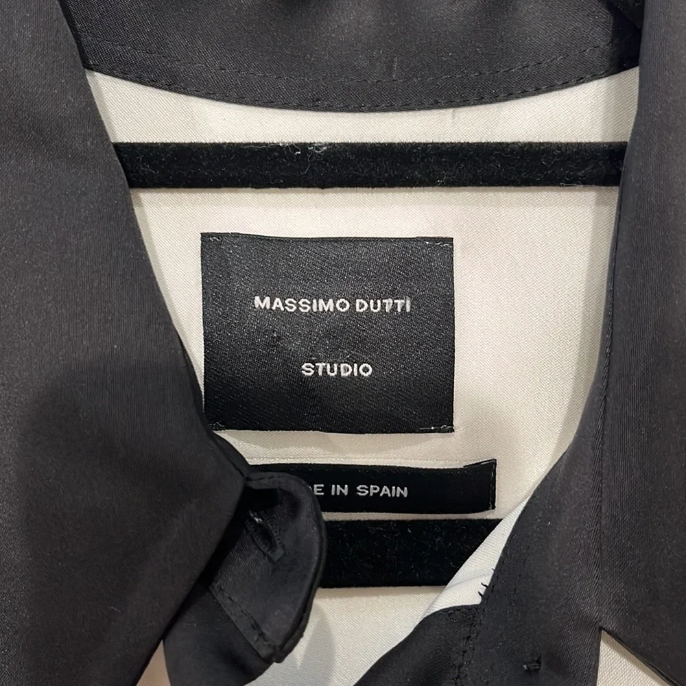 Massimo Dutti Studio tuxedo style silky oversized button up dress cream/black M - Picture 6 of 14